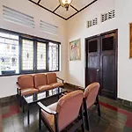 Oyo 90676 Oryza Hotel